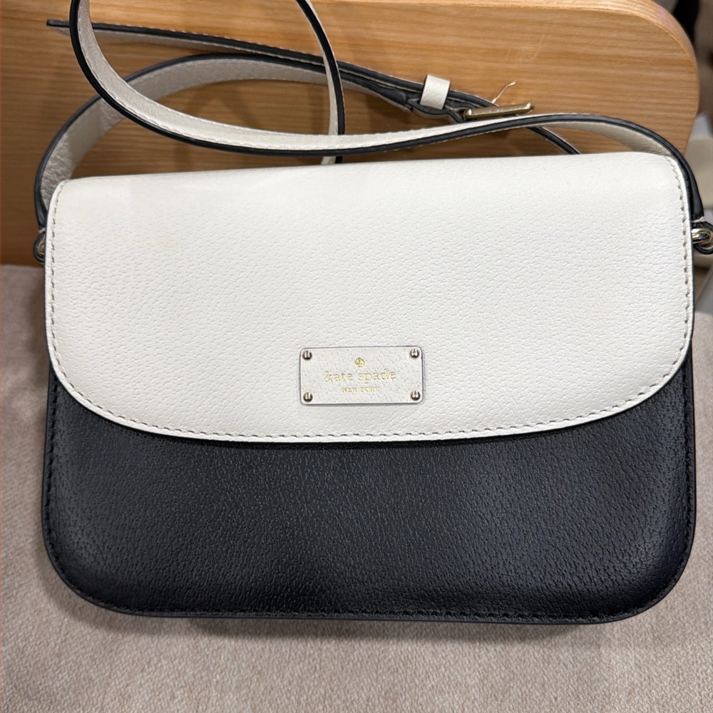 Kate Spade Two-Tone Black and White Crossbody Bag